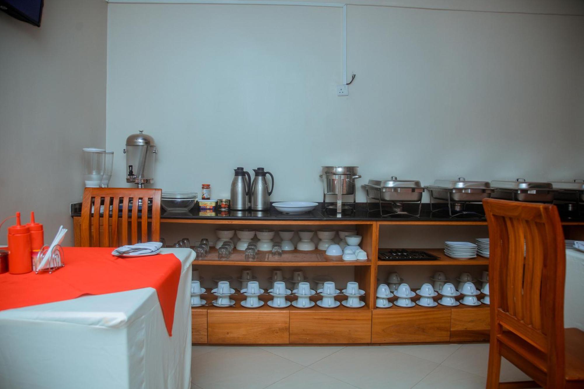 Le Grand Marie Hotel Darüsselam Dış mekan fotoğraf