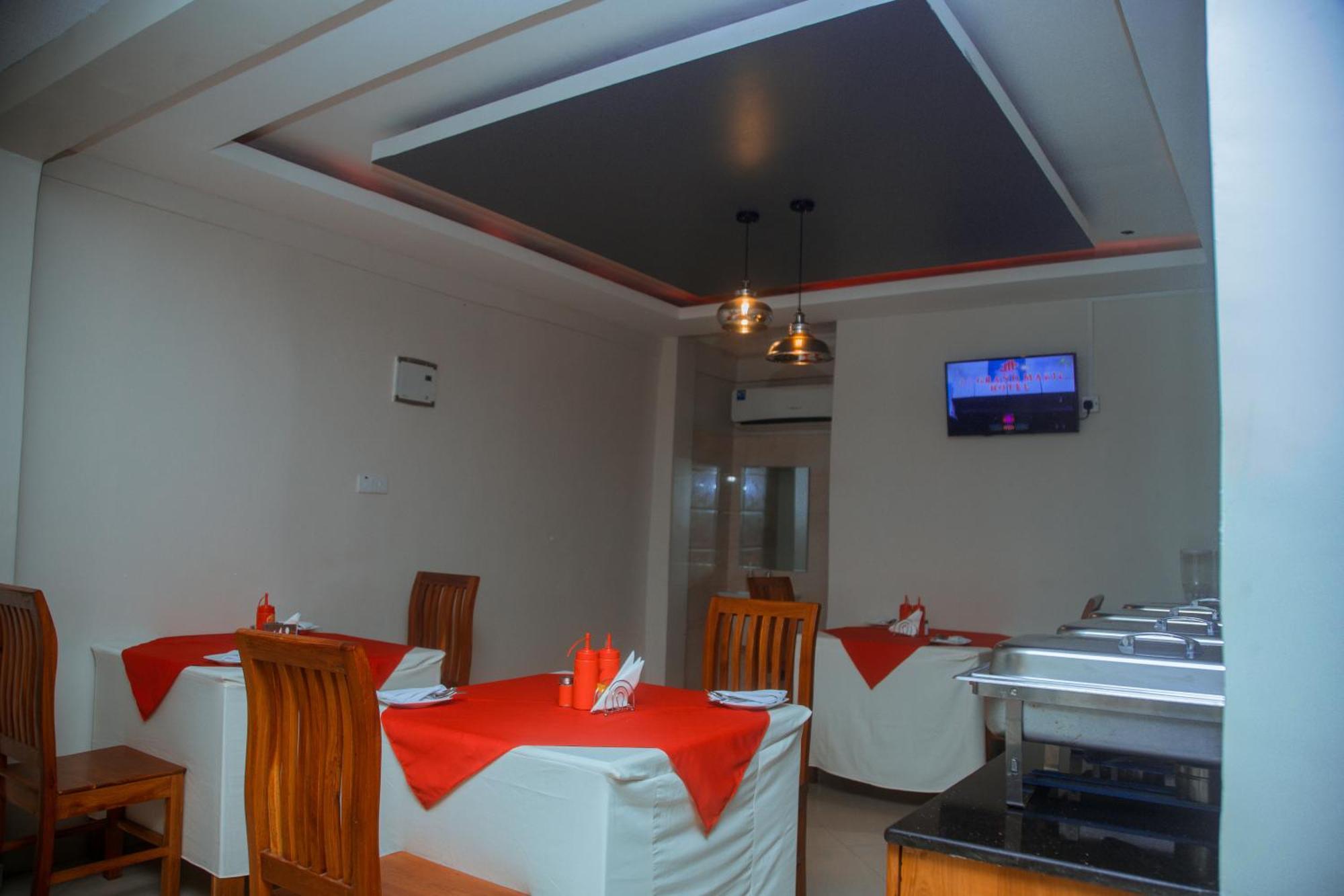 Le Grand Marie Hotel Darüsselam Dış mekan fotoğraf