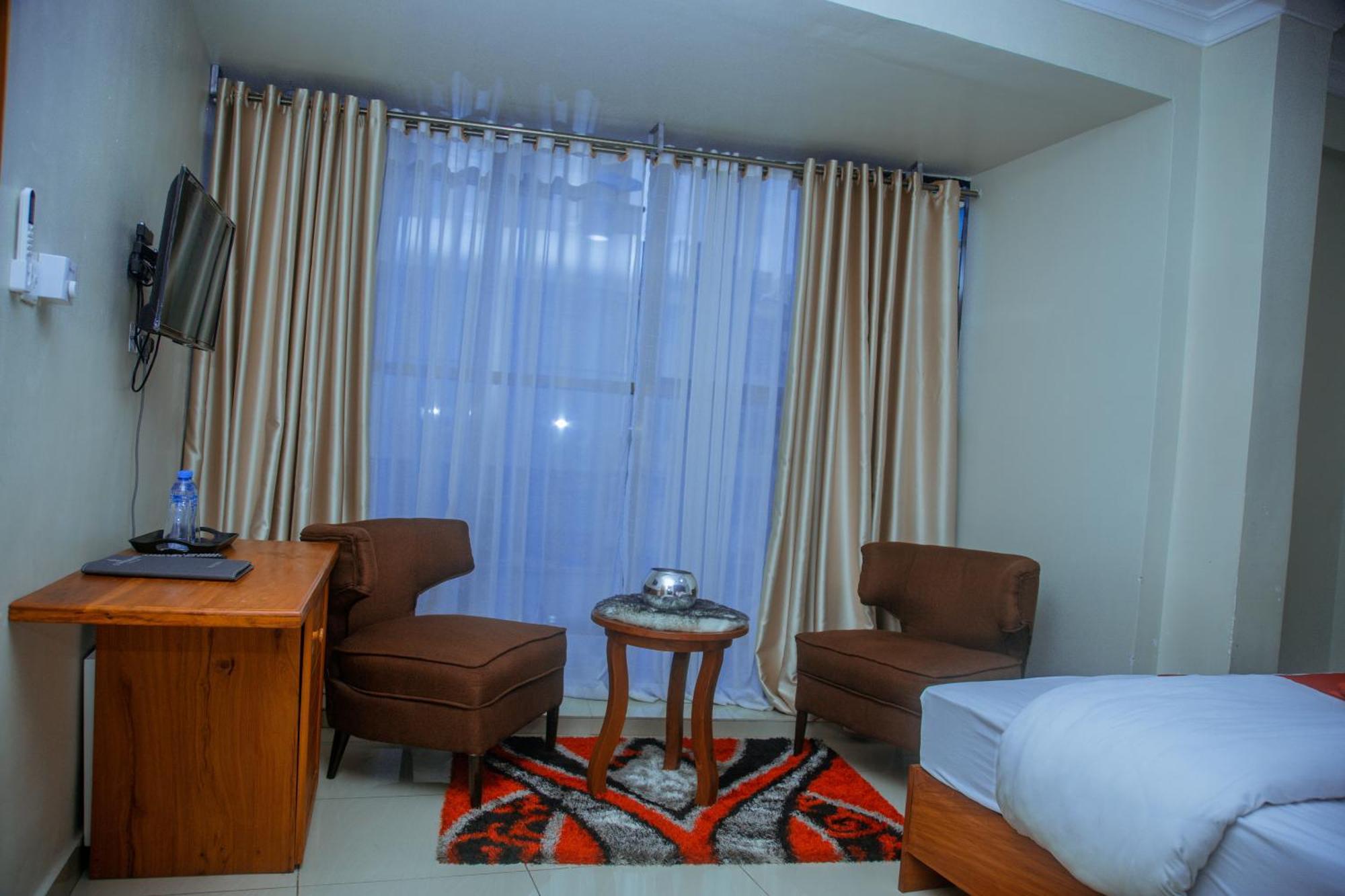 Le Grand Marie Hotel Darüsselam Dış mekan fotoğraf